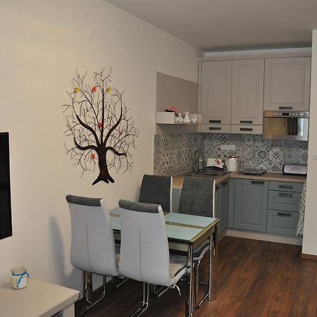 Apartman 14 Lucky Demaenovska Dolina מראה חיצוני תמונה