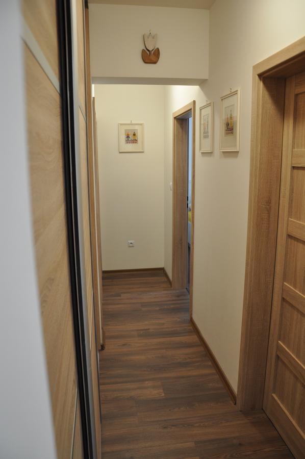 Apartman 14 Lucky Demaenovska Dolina מראה חיצוני תמונה