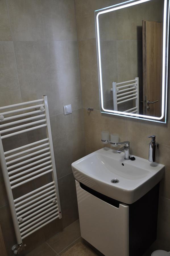 Apartman 14 Lucky Demaenovska Dolina מראה חיצוני תמונה
